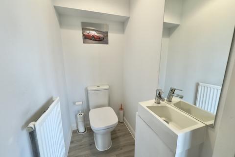 31 Abbots Gate, Lydney, GL15 4BQ