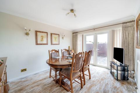 39 Berry Hill Crescent, Cirencester, GL7 2HF