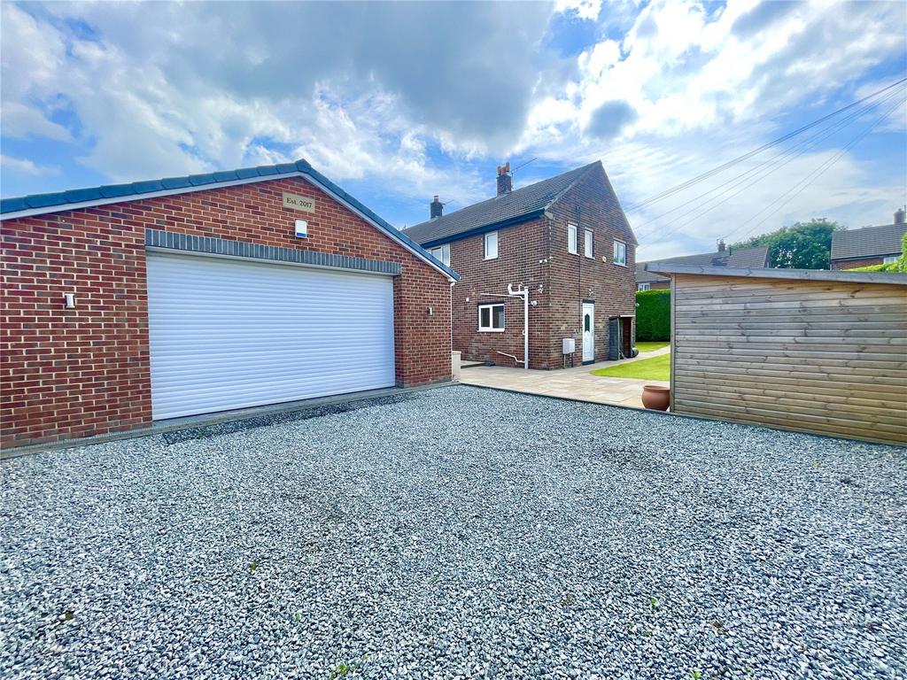 Garage &amp; Parking