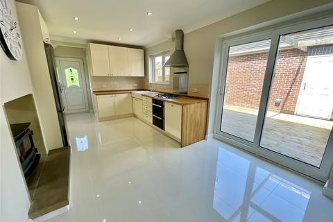 1 Edgecliffe Place, Barnsley, S71 1UW