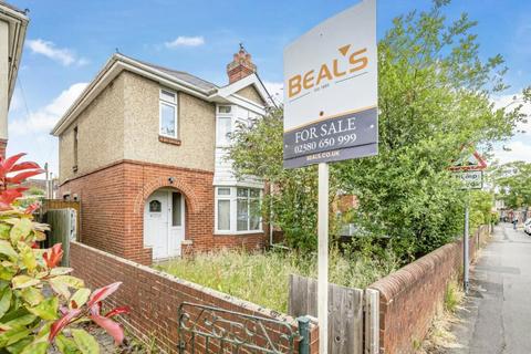 3 bedroom semi-detached house for sale, Desborough Road, Eastleigh, Hampshire, SO50 5NH