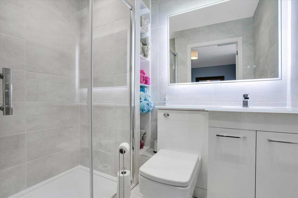 Shower Room (1)