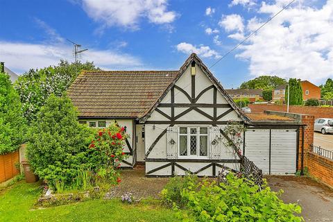 2 bedroom detached bungalow for sale, Pump Lane, Rainham, Gillingham, Kent