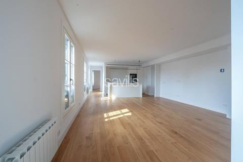 2 bedroom apartment, Flat For Sale In Eixample, Eixample, Barcelona