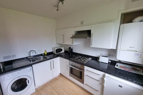 2 bedroom flat to rent, Picktillum Place, Kittybrewster, Aberdeen, AB25