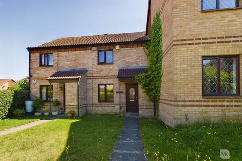 3 bedroom terraced house for sale, Milecastle, Milton Keynes MK13