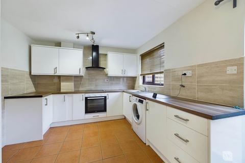 3 bedroom terraced house for sale, Milecastle, Milton Keynes MK13