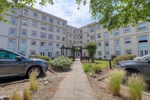 1 bedroom apartment for sale, Marine Parade West, Clacton on Sea CO15