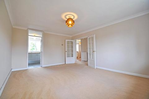 2 bedroom maisonette to rent, Ray Park Avenue, Maidenhead, Berkshire, SL6