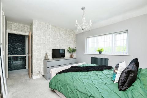 102 Asket Drive, Leeds, LS14 1HU
