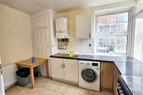 3 bedroom ground floor flat to rent, Neeld Crescent, Wembley HA9