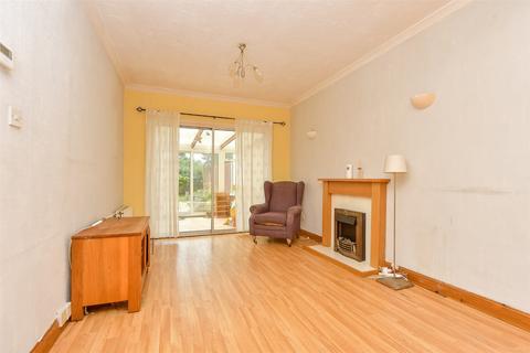 33 Asquith Road, Gillingham, ME8 0JD