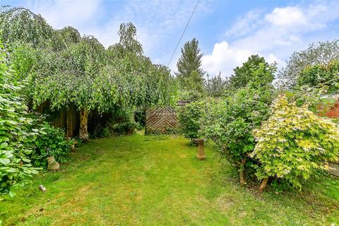33 Asquith Road, Gillingham, ME8 0JD