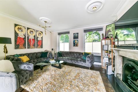 3 bedroom terraced house for sale, Sidney Square, London, E1