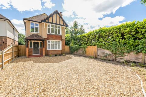 4 bedroom detached house for sale, London Road, Guildford, GU4