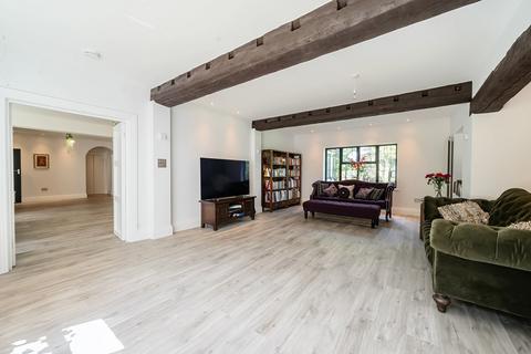 10 bedroom detached house for sale, Troutstream Way, Loudwater, Rickmansworth