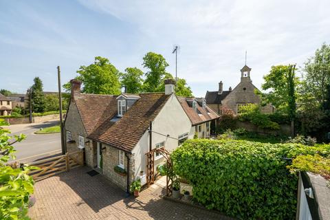 3 bedroom detached house for sale, The Green, Bedford MK43