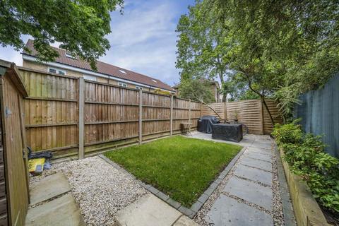 2 bedroom maisonette for sale, Clarence Avenue, Clapham