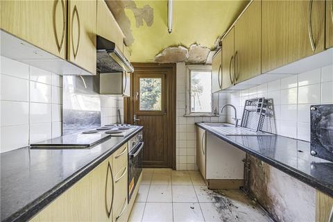 163 Sandhurst Road, London, SE6 1UR