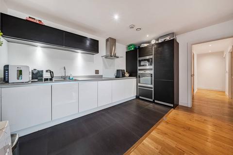 2 bedroom flat to rent, Oxborough House, 33 Eltringham Street, Wandsworth, London, SW18