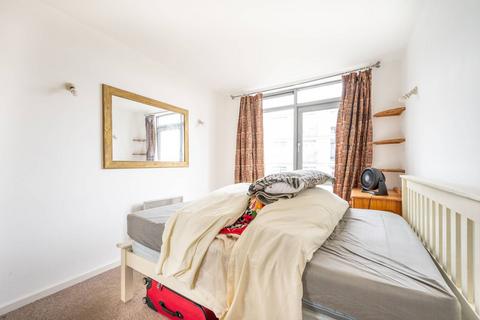 1 bedroom flat for sale, Longbridge Road, Barking, IG11