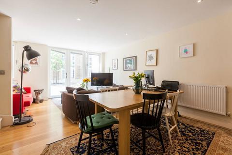 2 bedroom flat to rent, Lett Road, Clapham, London, SW9