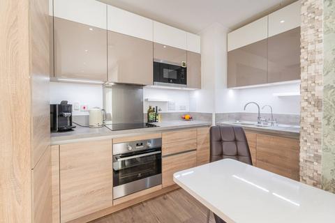 2 bedroom flat to rent, Katie Court, Canning Town, London, E16