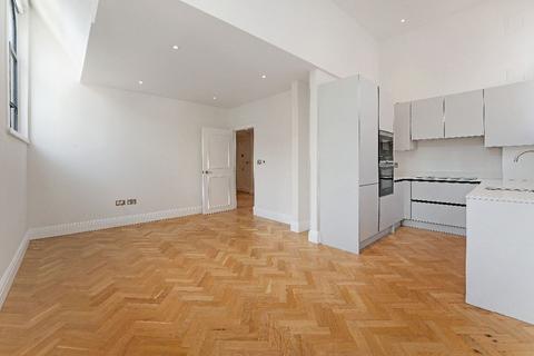 2 bedroom apartment for sale, Lower Square, Old Isleworth