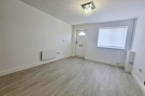 1 bedroom apartment to rent, Junction Lane, St. Helens, WA9