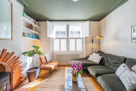 2 bedroom flat for sale, Crampton Street, Elephant and Castle, London, SE17