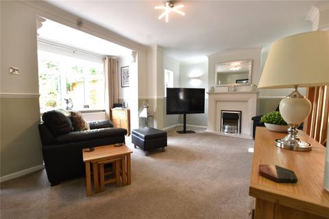 5 Ashleigh Close, Royton, Oldham, OL2 6BE