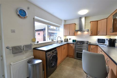 5 Ashleigh Close, Royton, Oldham, OL2 6BE