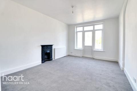 1 bedroom flat for sale, Kings Road, Westcliff-On-Sea