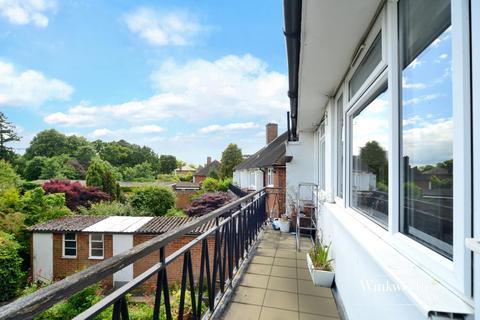5 Peaches Close, Cheam, Sutton, SM2 7BL
