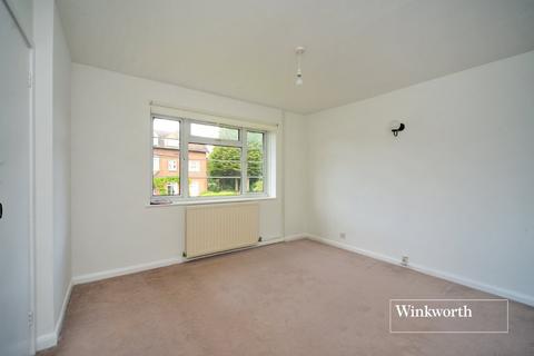 5 Peaches Close, Cheam, Sutton, SM2 7BL
