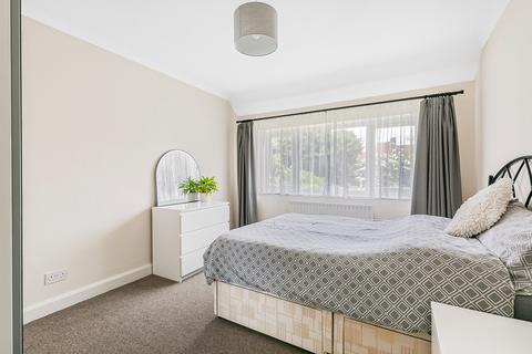 2 bedroom flat for sale, Kenton Gardens, St Albans, AL1