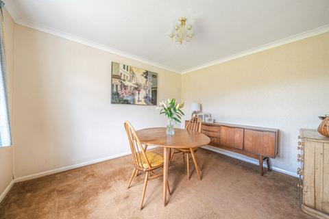 1 Lomond Close, Oakley, Basingstoke, RG23 7NA