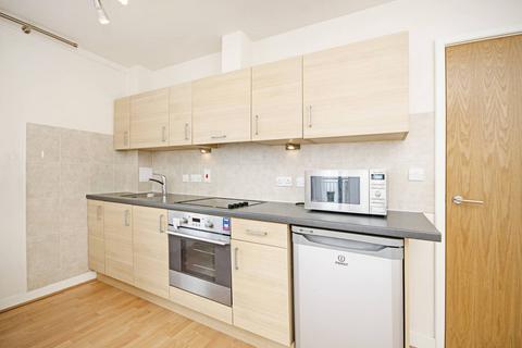 2 bedroom flat to rent, Boulevard Drive, Colindale, London, NW9