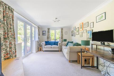 4 bedroom detached house for sale, Beavers Road, Farnham, Surrey, GU9