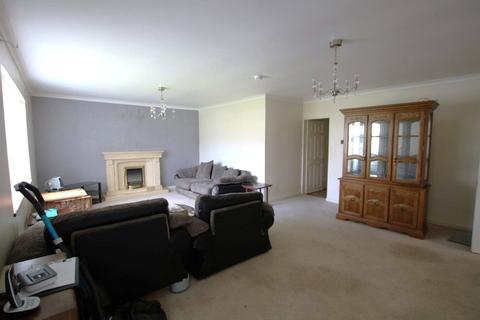 3 bedroom bungalow for sale, Ponc Y Fron, Llangefni, Anglesey, LL77