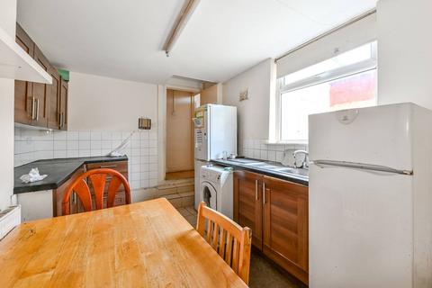 4 bedroom terraced house for sale, BROMLEY ROAD, Tottenham, London, N17