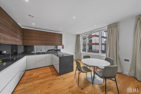 3 bedroom flat to rent, Carpet Street Sugar House Island E15