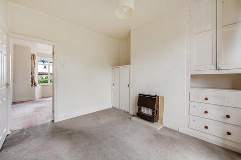 3 bedroom semi-detached house for sale, Oxford Avenue, Guiseley, Leeds, West Yorkshire, LS20