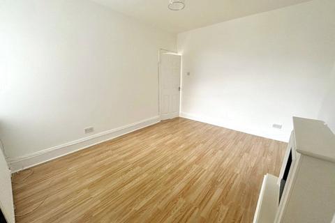 2 bedroom apartment for sale, Wellington Road, Dunston, Gateshead, Tyne and Wear, NE11