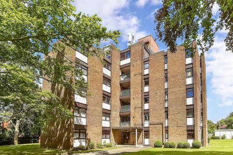 2 bedroom apartment for sale, Woodcote Road, Wallington, Surrey