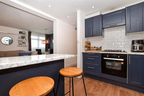 2 bedroom apartment for sale, Woodcote Road, Wallington, Surrey