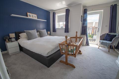 47 Beluga Close, Peterborough, PE2 8NR