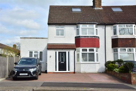 5 bedroom terraced house to rent, Marlborough Lane, London, SE7