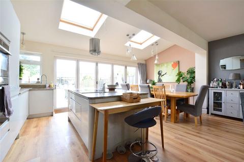 5 bedroom terraced house to rent, Marlborough Lane, London, SE7