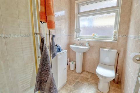 10 Bournemouth Road, Holland-on-sea, Clacton-on-sea, CO15 5TD